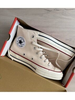 NWT Converse Chuck 70 Hi-Top Canvas Parchment Shoes